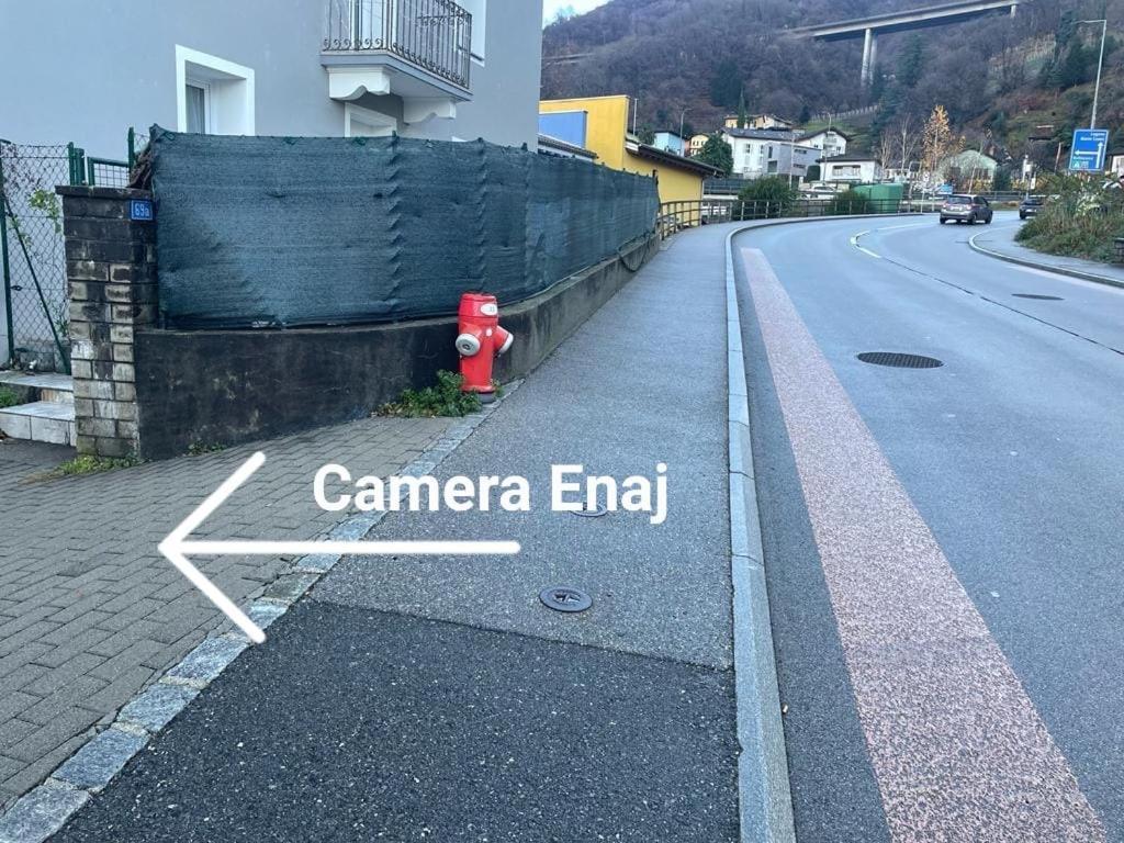 Camera Enaj Cadenazzo Екстериор снимка